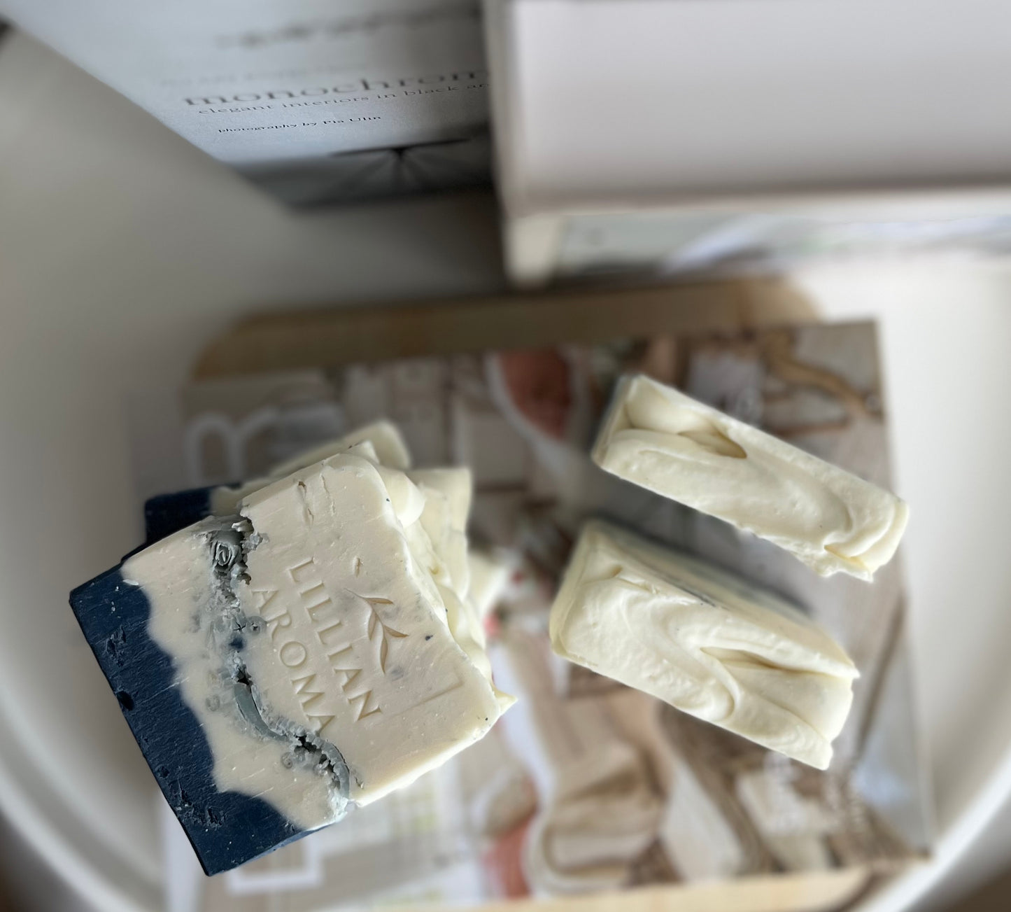 š¤Nior Horizon Barš